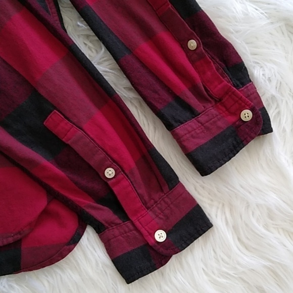 GAP Boyfriend Fit Red & Black Buffalo Check Button Down Shirt Size - M - Picture 10 of 16